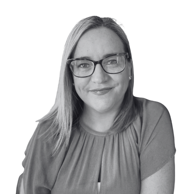 Dr Nicole Johnston